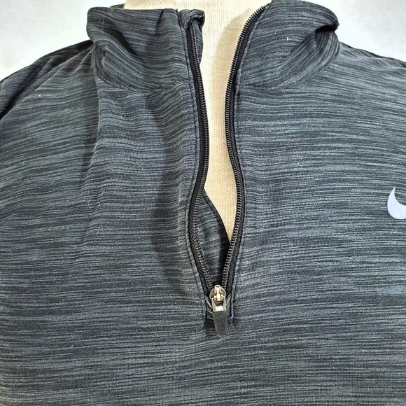Nike Dri Fit Gray Striped Zip Pullover - Picture 4 of 9
